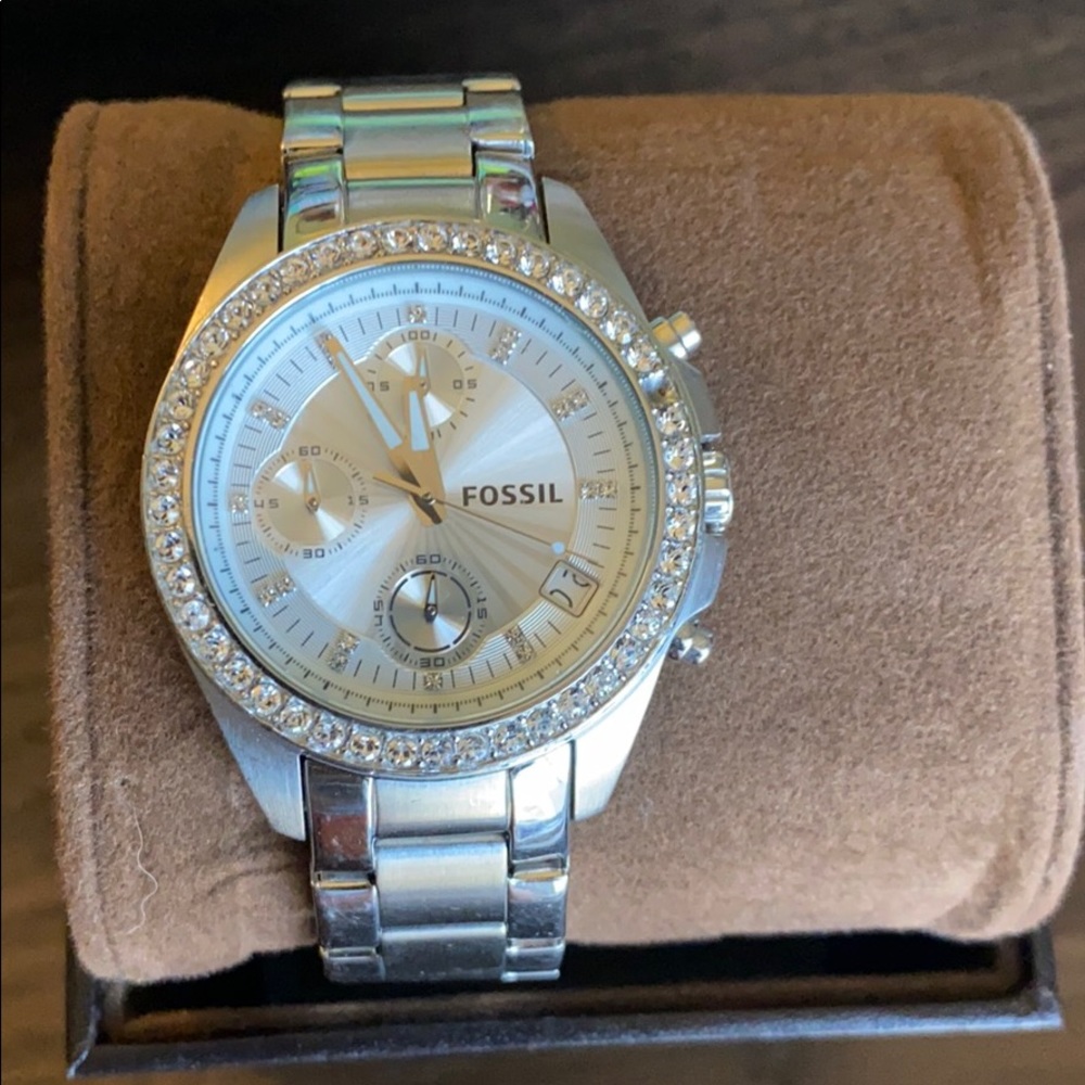 Fossil watch